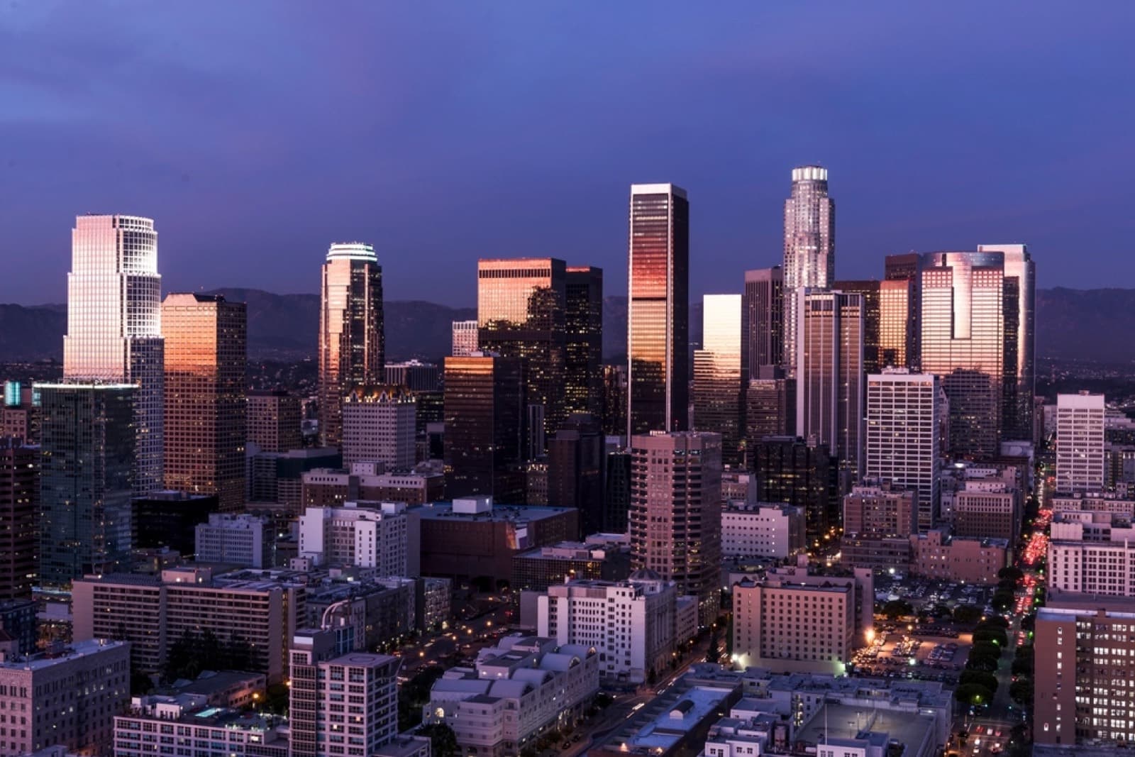A lived-in everyday scene of Los Angeles, United States